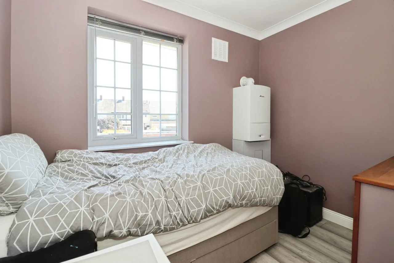 The Crescent, BRISTOL, Avon, BS16, photo 12