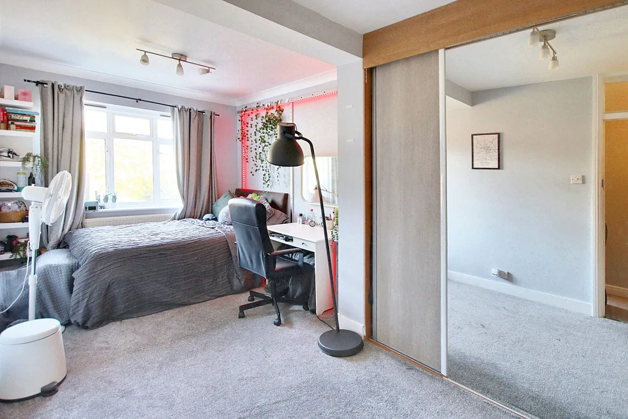 Graham Close, Croydon, CR0 8HS, photo 12