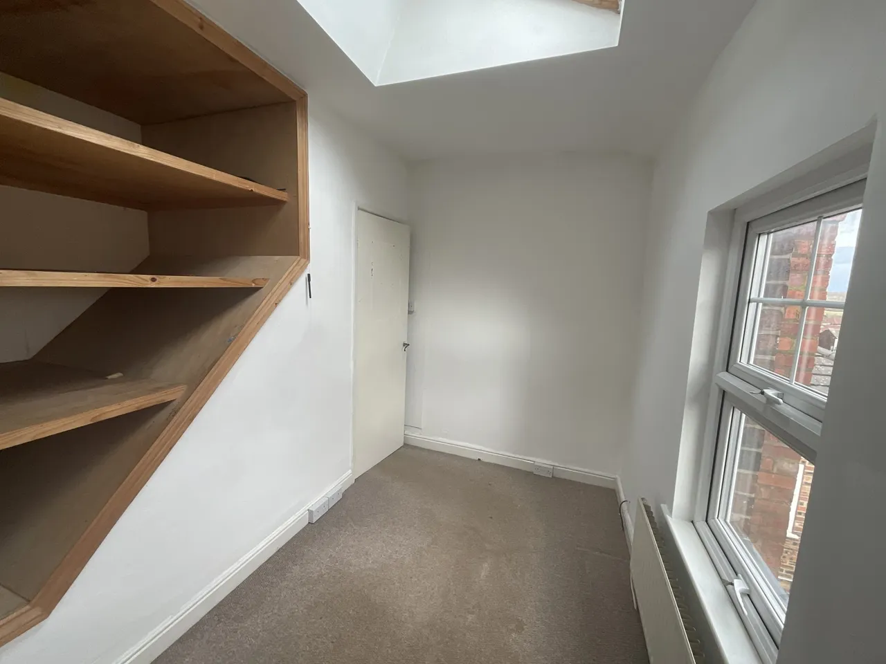 High Street, Frodsham, WA6, photo 10