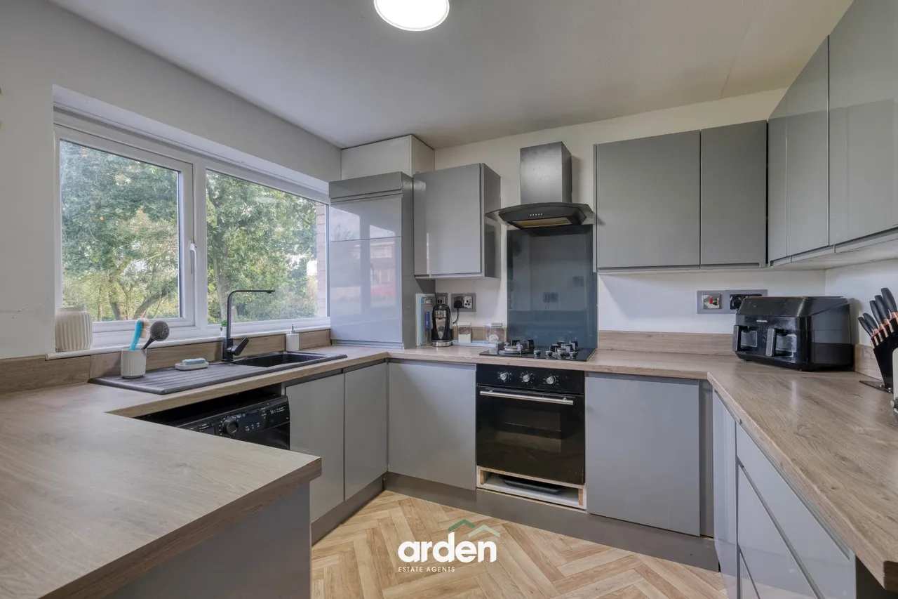 Charnwood Close, Rednal, B45, photo 3
