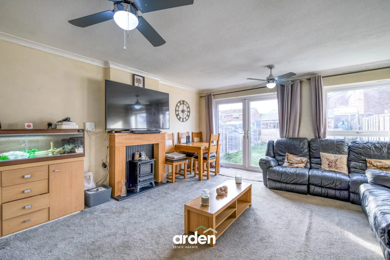 Charnwood Close, Rednal, B45, photo 2