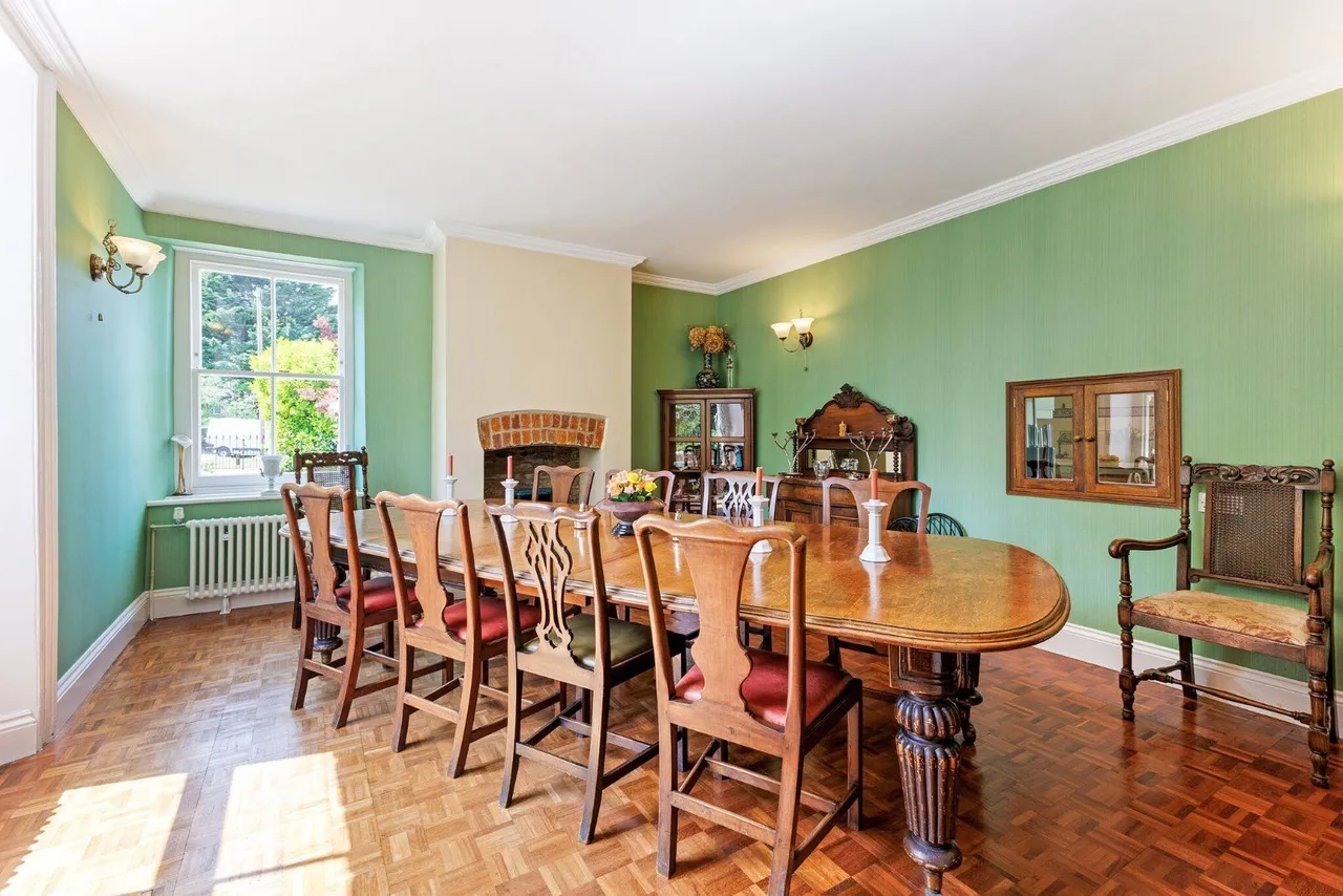 Main Street, Clanfield, OX18, photo 5