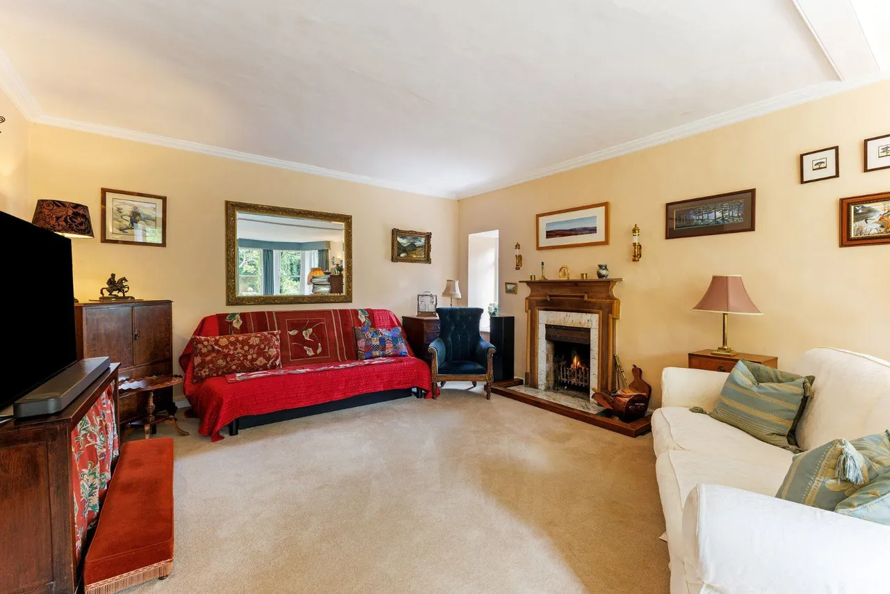 Main Street, Clanfield, OX18, photo 6