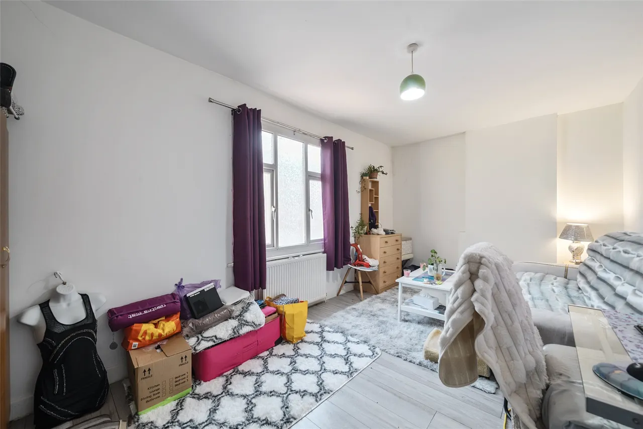 Love Lane, Mitcham, CR4 3AU, photo 8