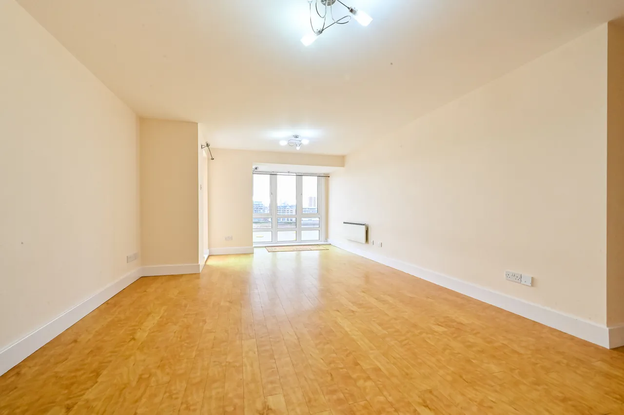 London, E14, photo 16