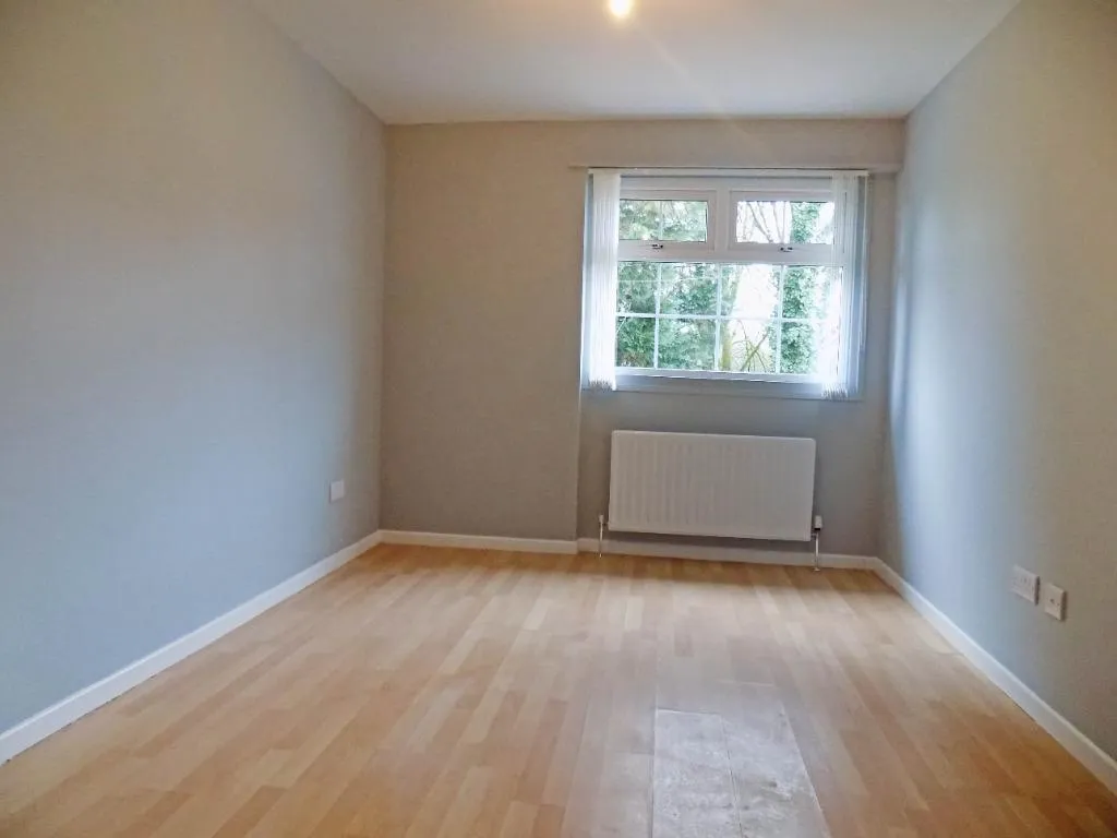 Glenwood Park, Dunmurry, BT17, photo 9