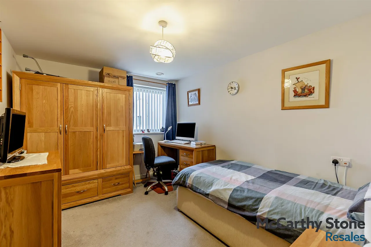 New Road, Basingstoke, RG21, photo 8