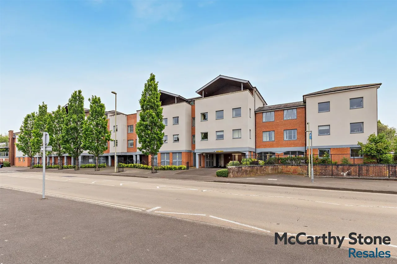 New Road, Basingstoke, RG21, photo 39