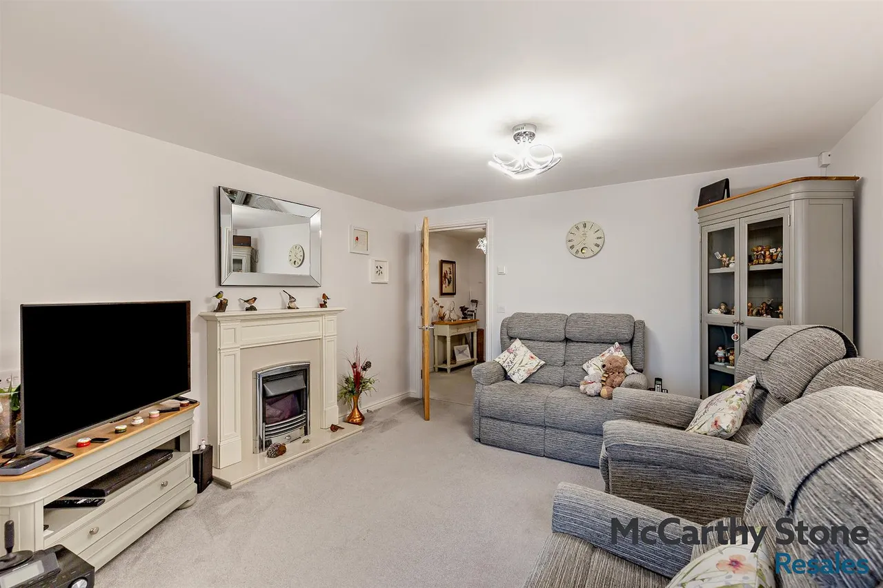 New Road, Basingstoke, RG21, photo 30
