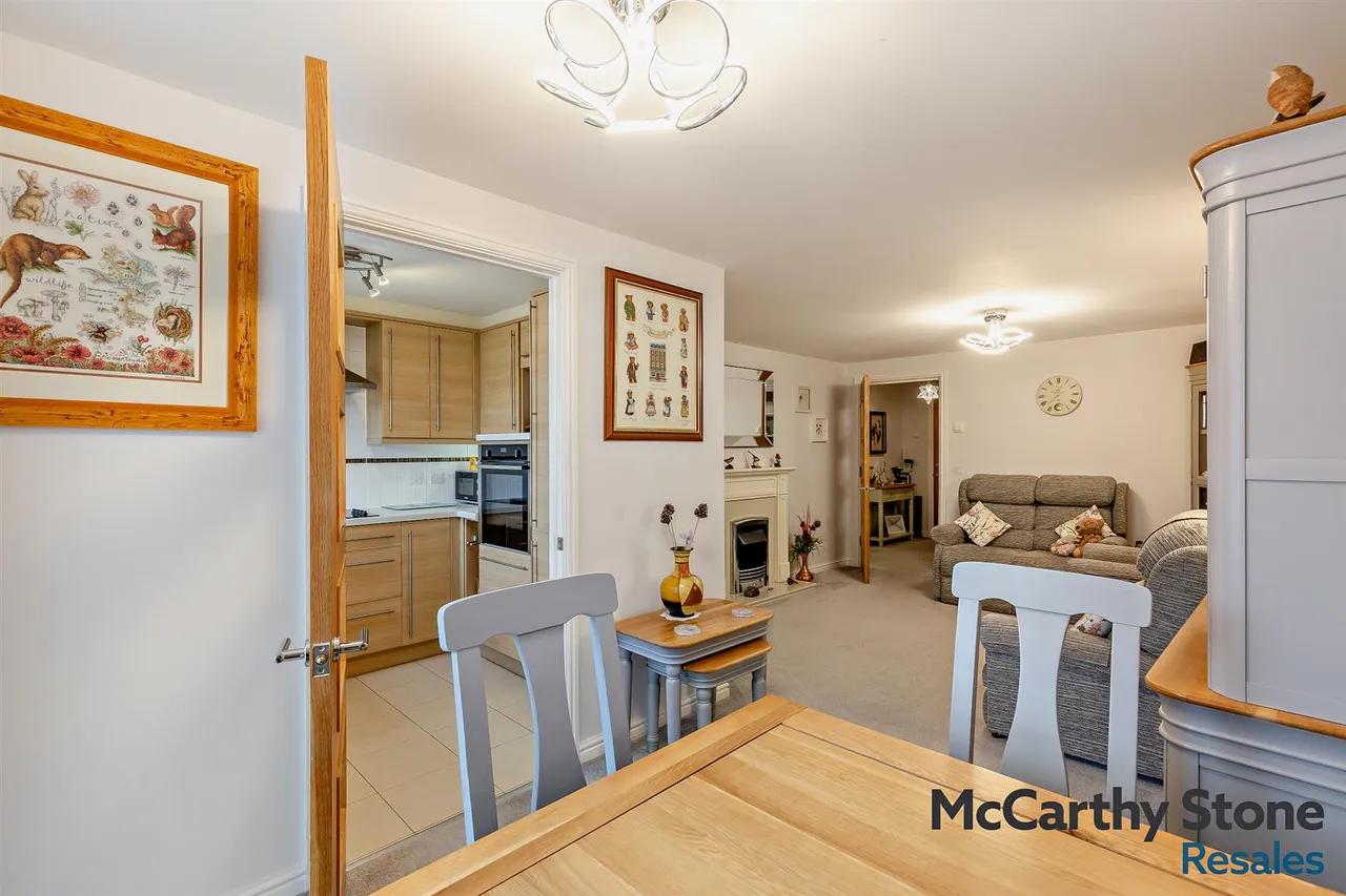 New Road, Basingstoke, RG21, photo 27