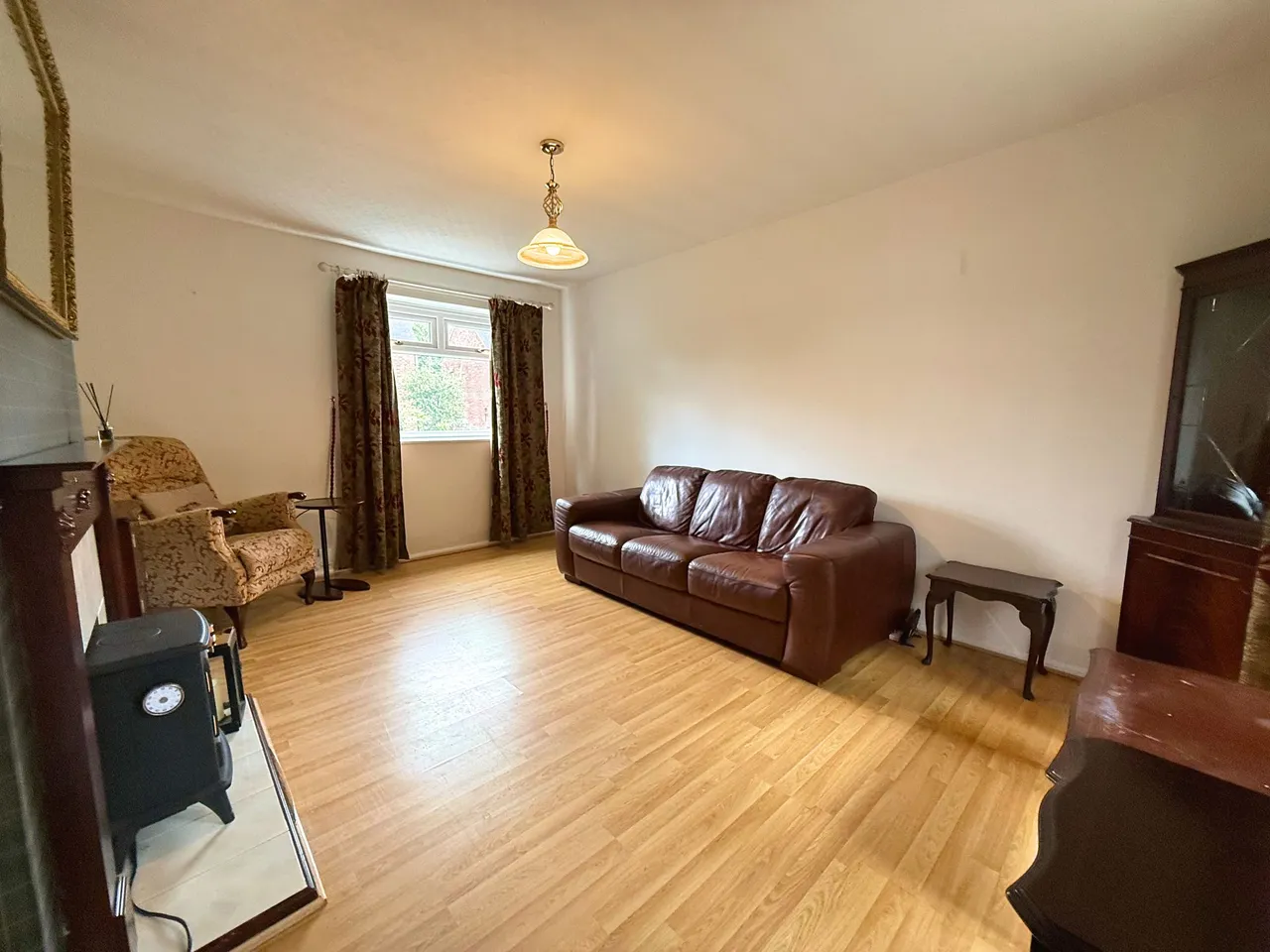 Carrswood Road, Manchester, photo 4