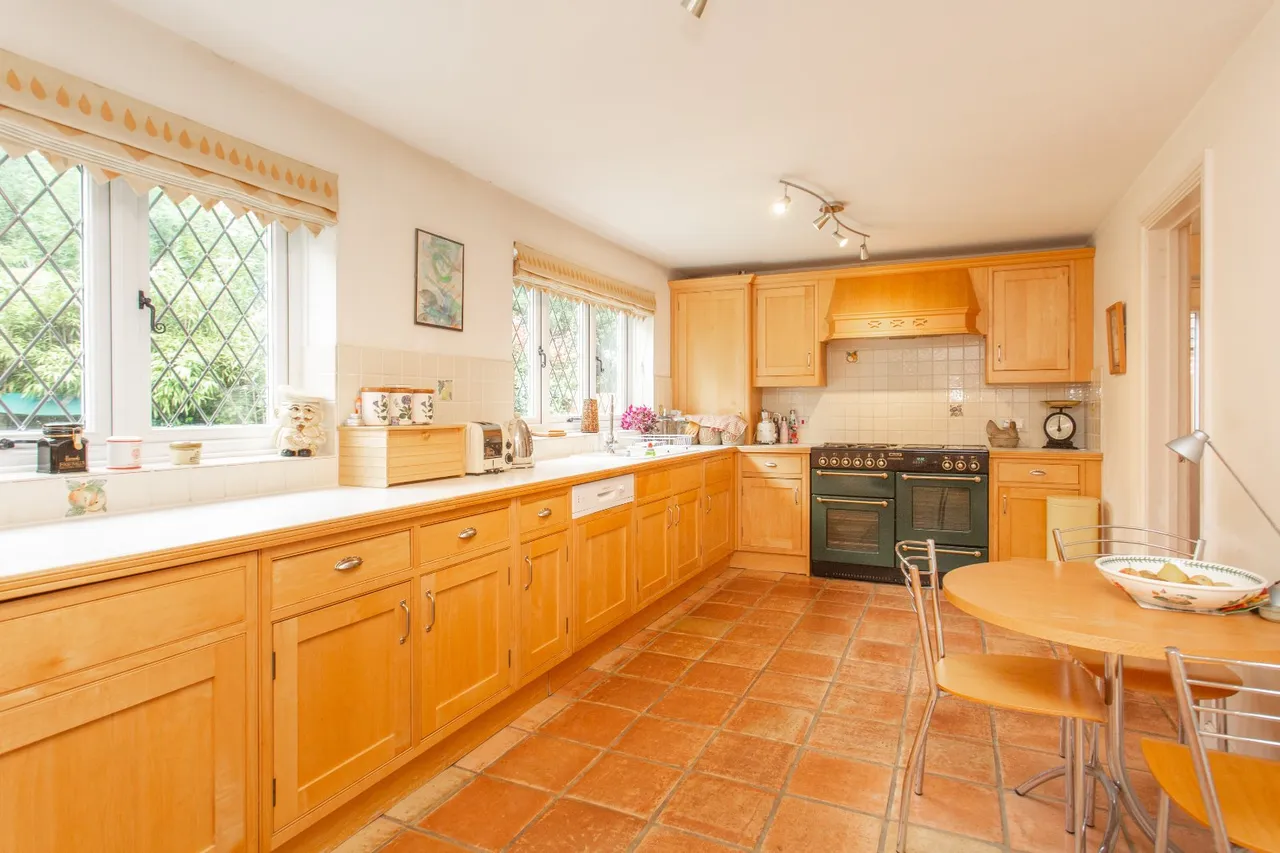 Old Rectory Close, Mersham, TN25, photo 12