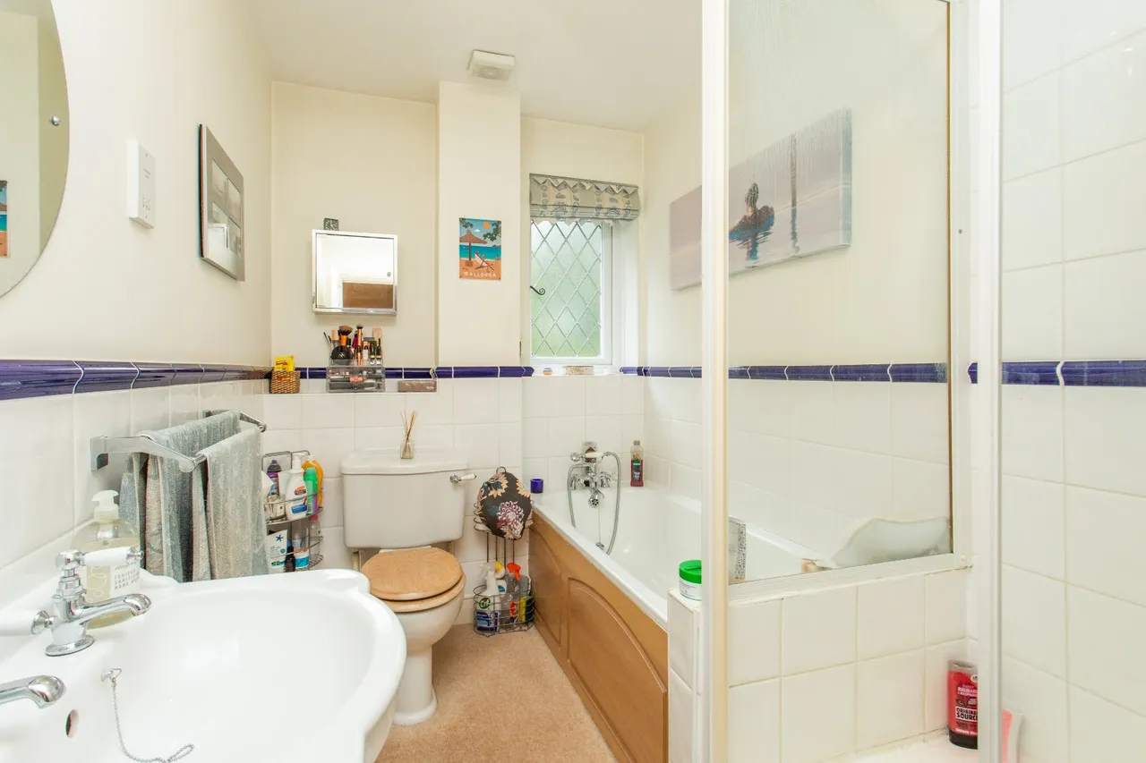 Old Rectory Close, Mersham, TN25, photo 18