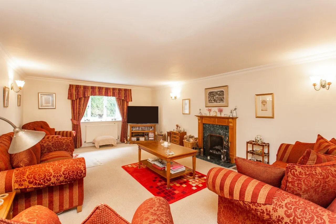 Old Rectory Close, Mersham, TN25, photo 8