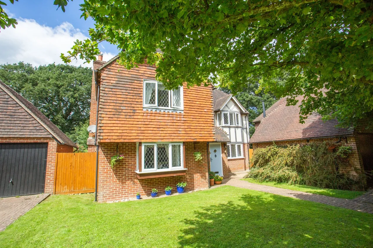 Old Rectory Close, Mersham, TN25, photo 39