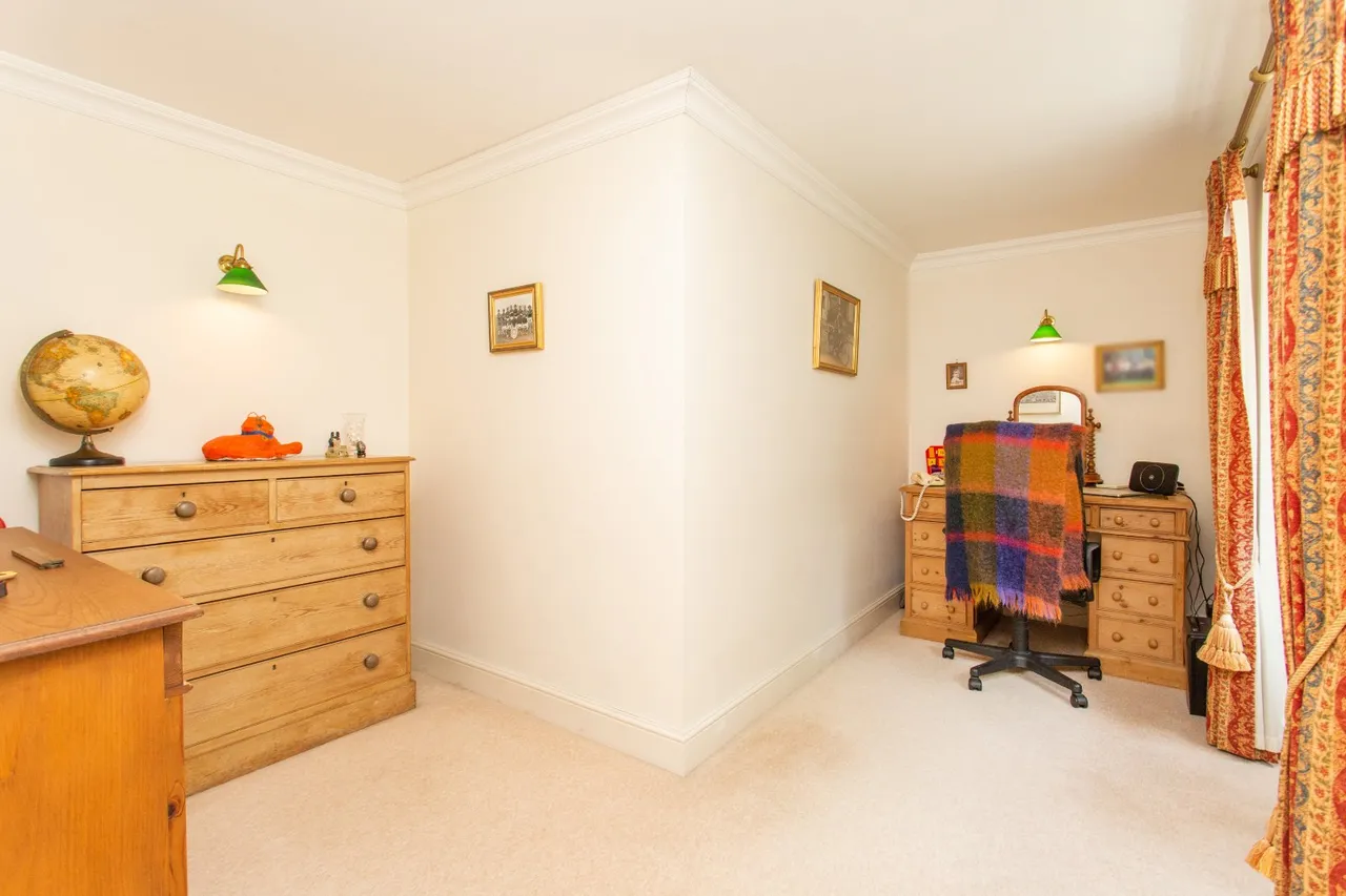 Old Rectory Close, Mersham, TN25, photo 5