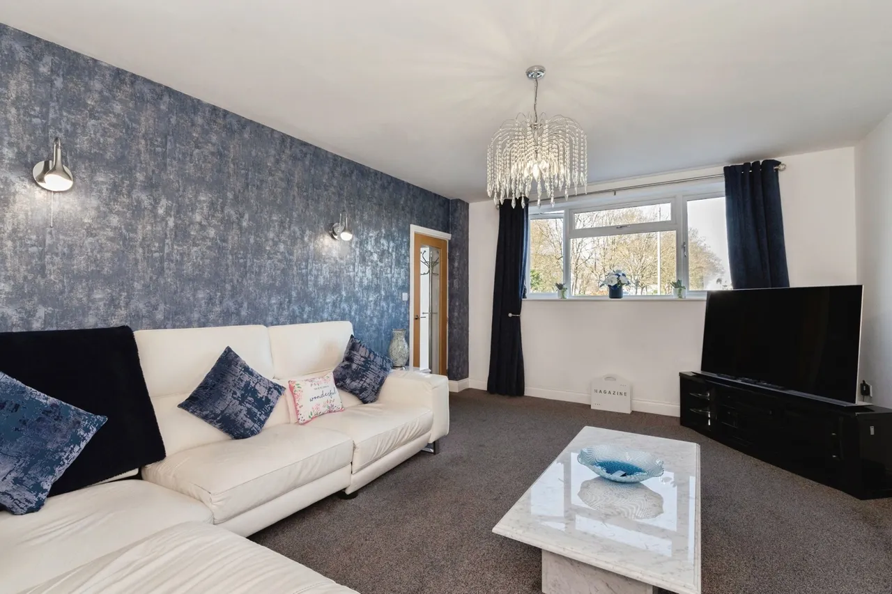 Fobbing Road, STANFORD-LE-HOPE, Essex, SS17, photo 8