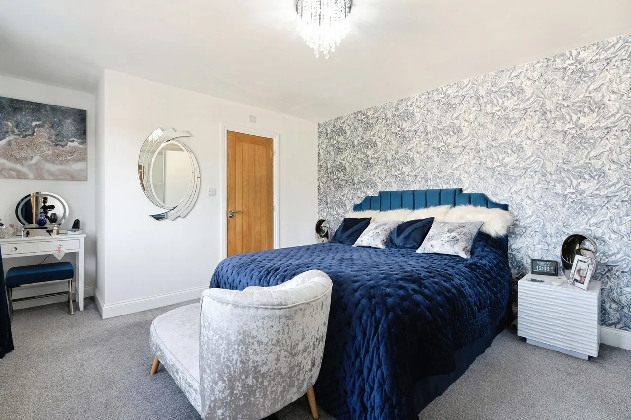 Fobbing Road, STANFORD-LE-HOPE, Essex, SS17, photo 9