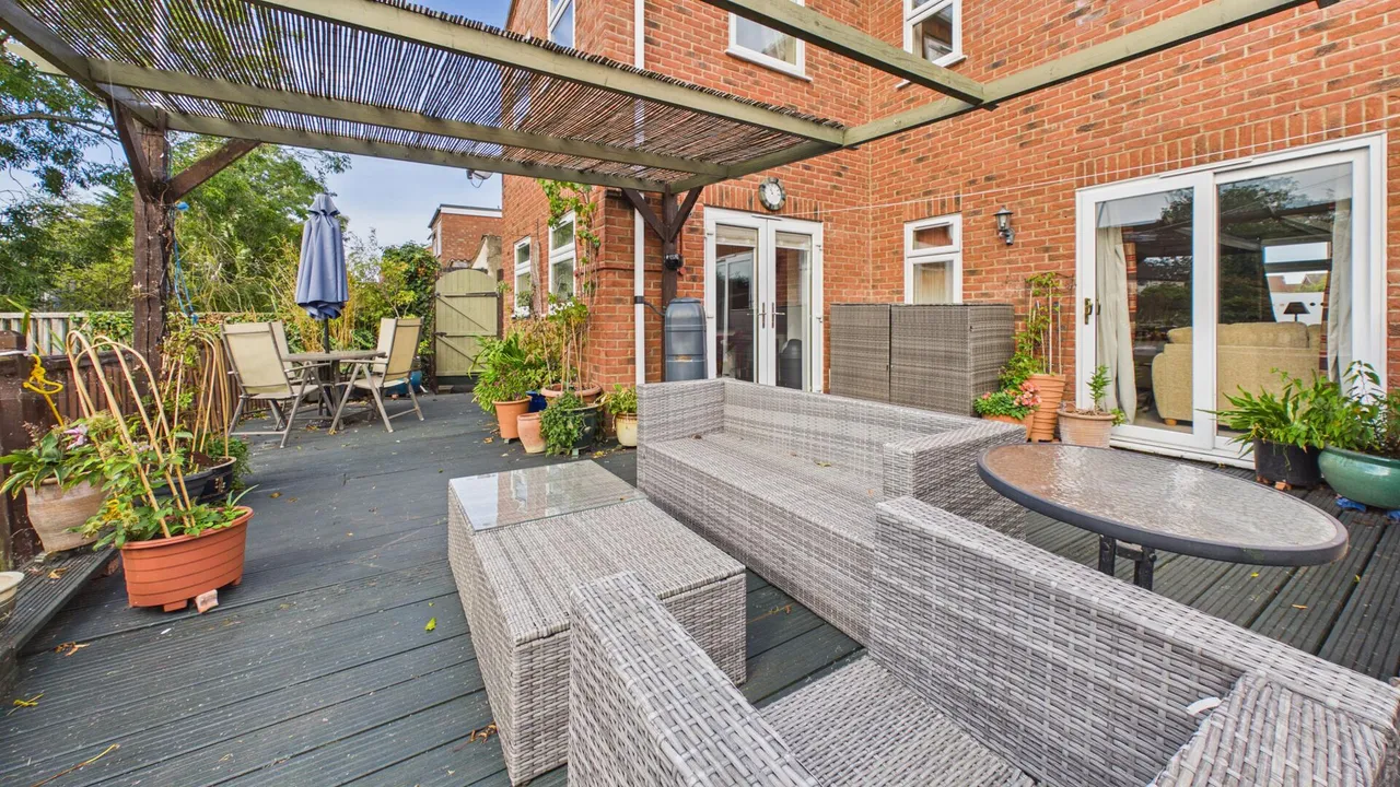 Eastgate, Bourne, PE10, photo 10