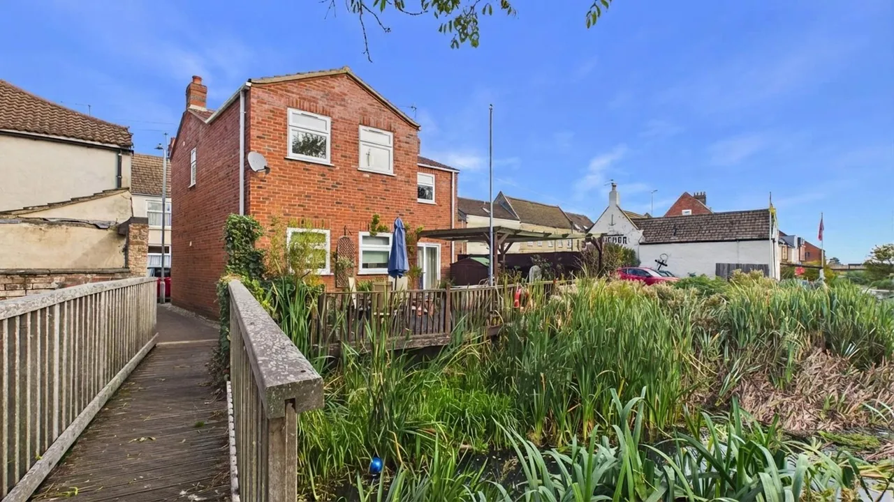 Eastgate, Bourne, PE10, photo 2