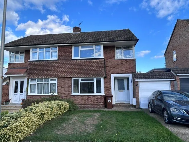 3 bed house to rent, Norman Close, Wigmore, ME8