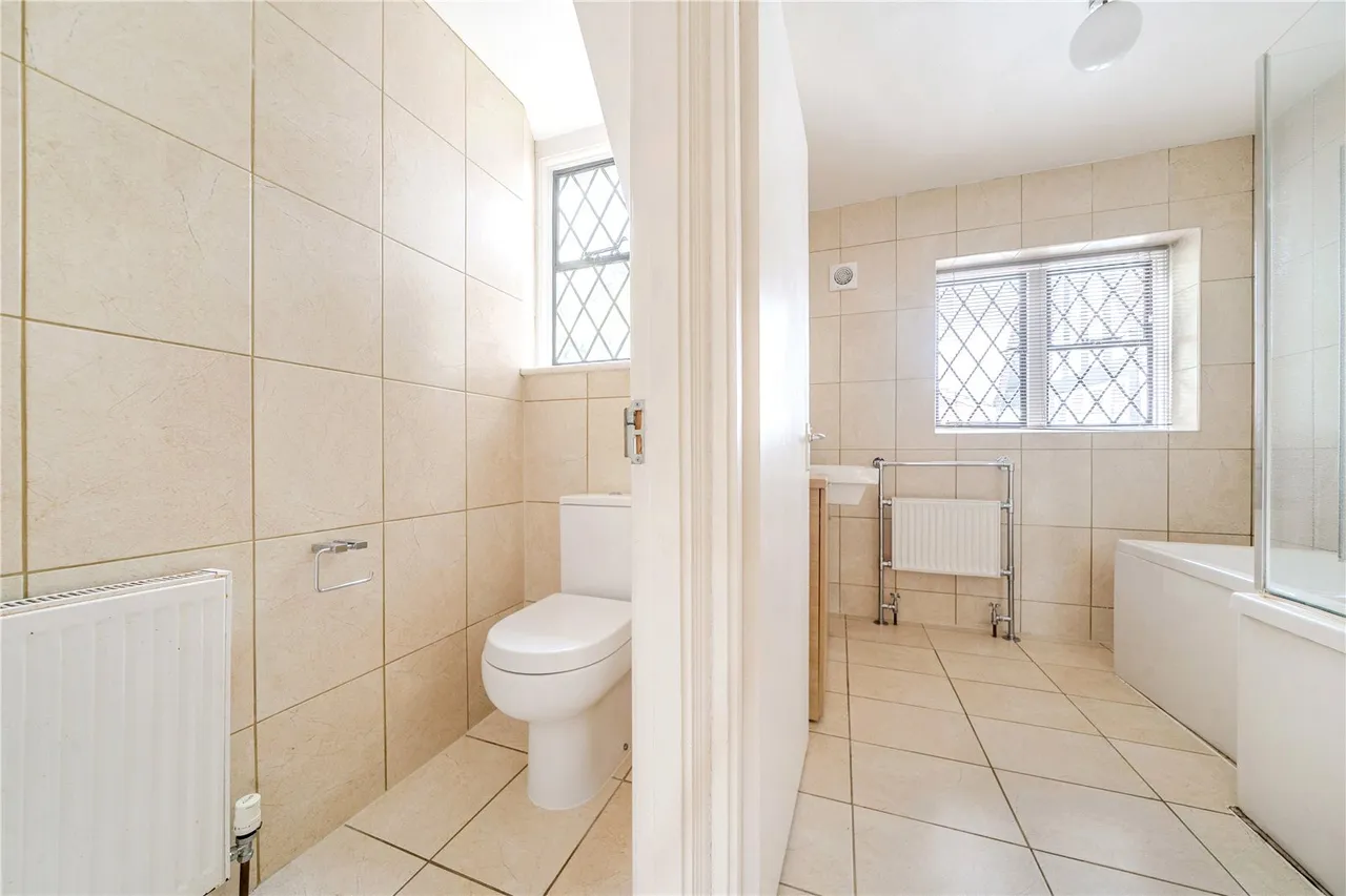 Chesham Road, HP6, photo 22