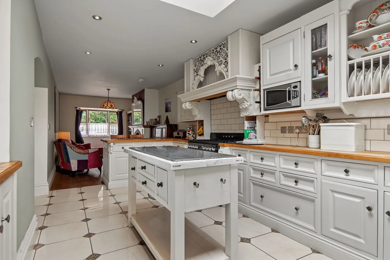 Coalpit Fields Road, Bedworth, CV12, photo 3