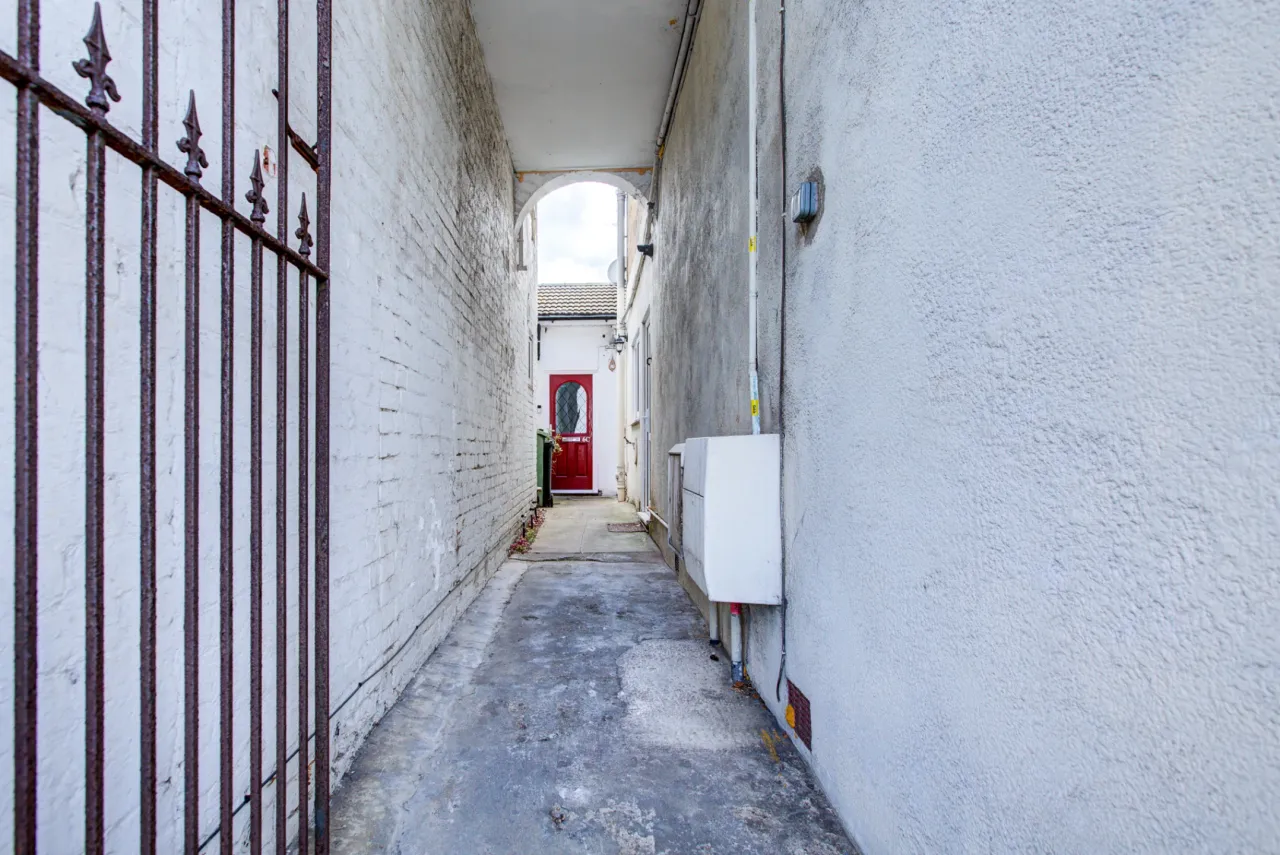 High Street, Shoeburyness, SS3, photo 12