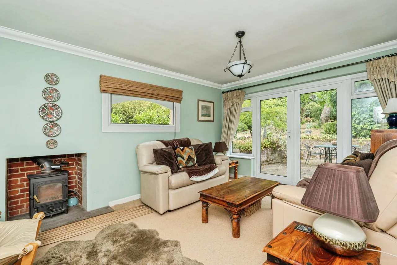 Guildford Road, Farnham, GU10, photo 6