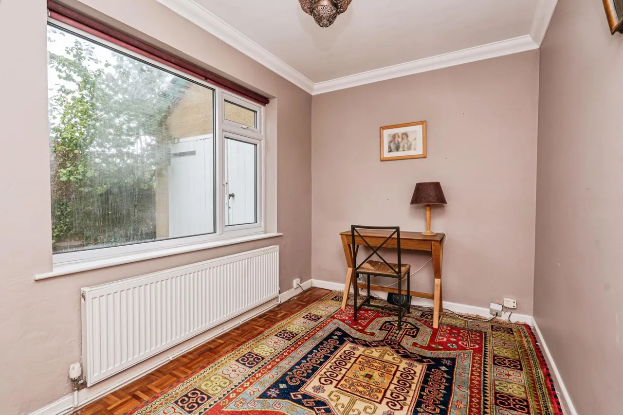 Guildford Road, Farnham, GU10, photo 7