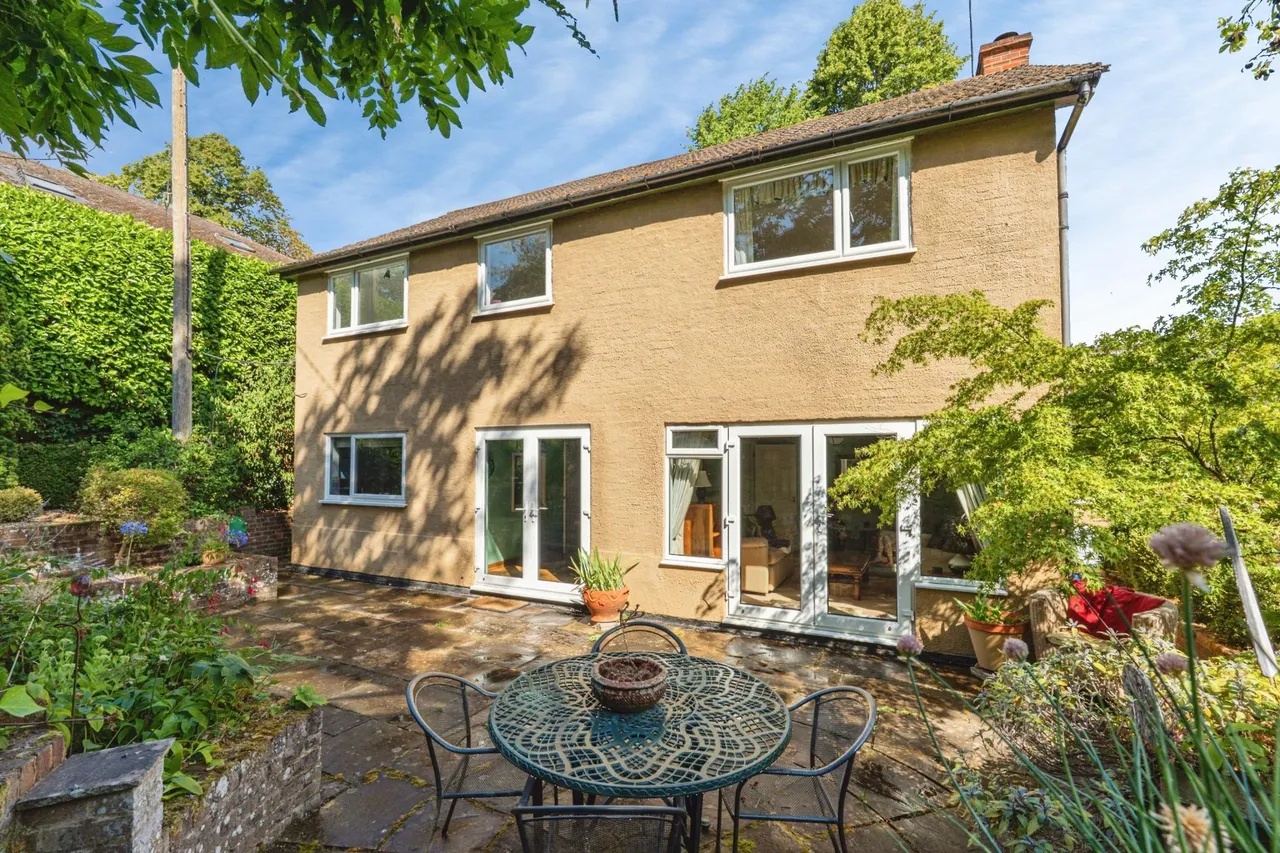 Guildford Road, Farnham, GU10, photo 21