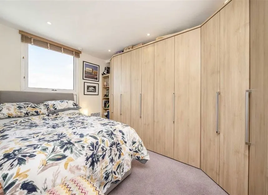 Palmers Road, Bethnal Green, E2, photo 8