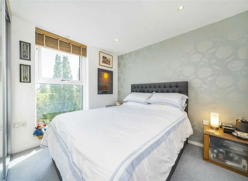 Palmers Road, Bethnal Green, E2, photo 7