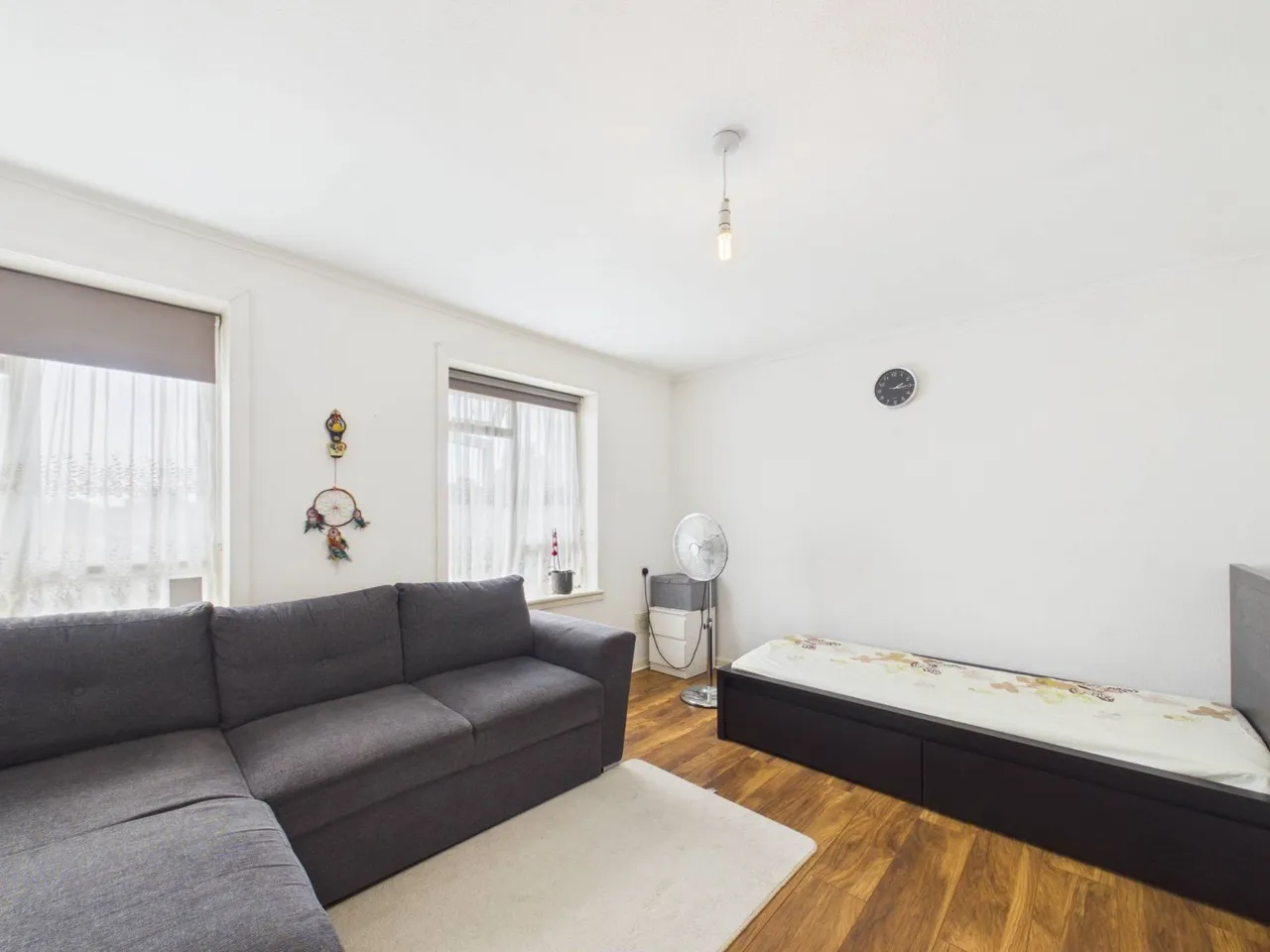 Feltham, Middlesex, photo 12