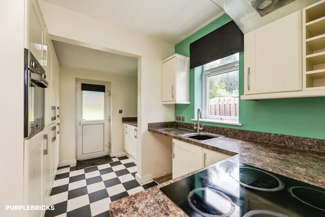 Hartley Brook Avenue, Sheffield, S5, photo 5