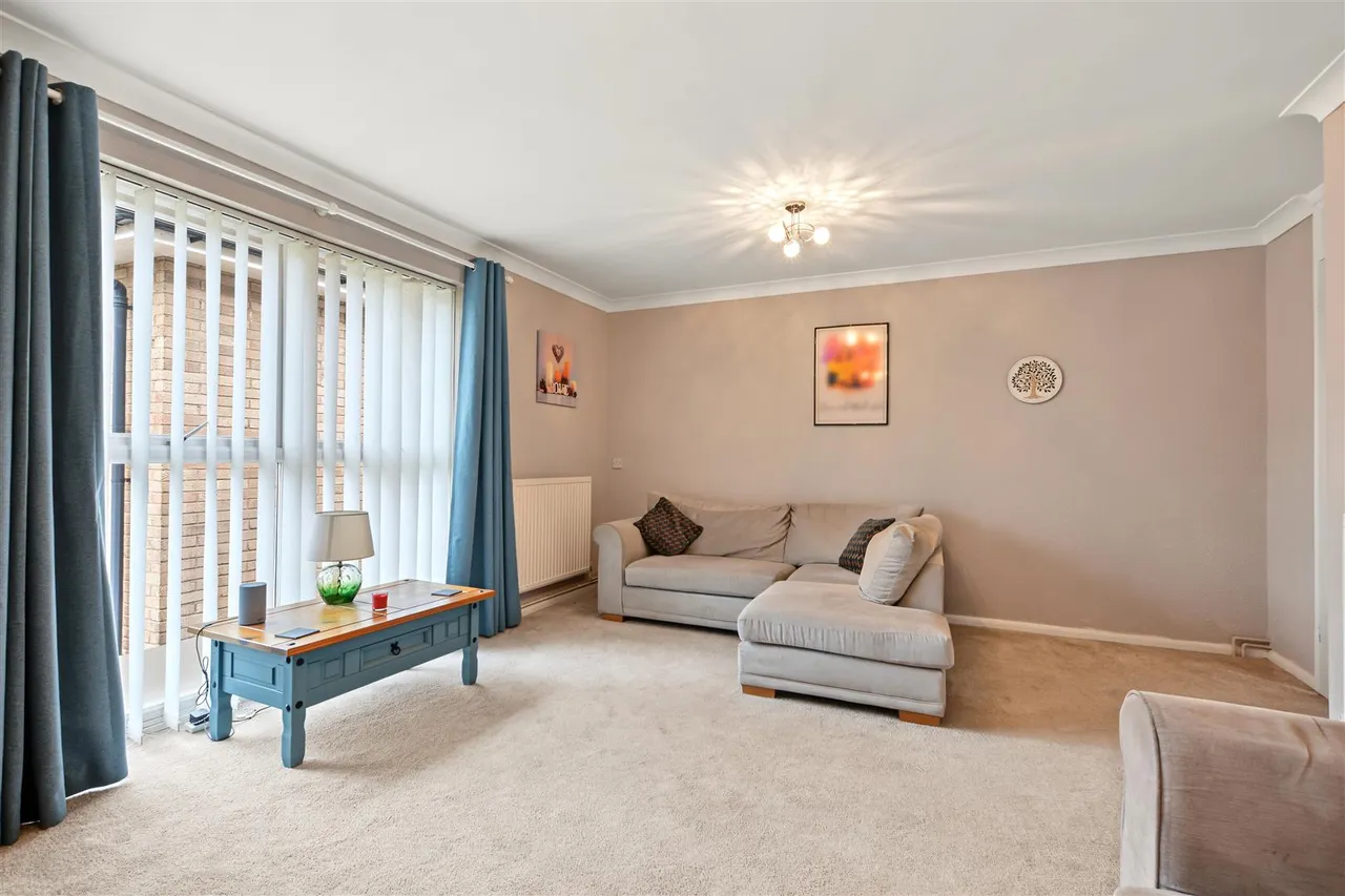 The Cedars, Nottingham, NG5, photo 9