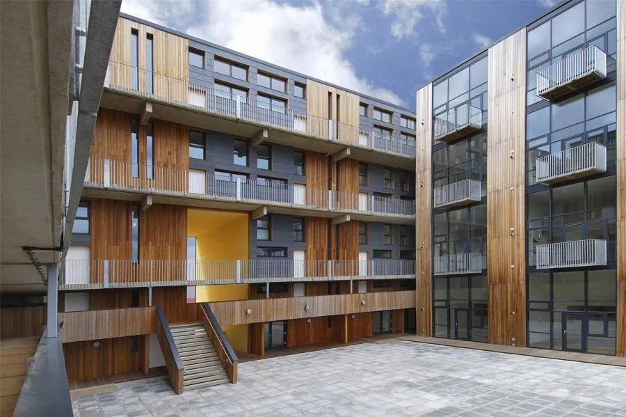 Cowley Road, London, W3, photo 4