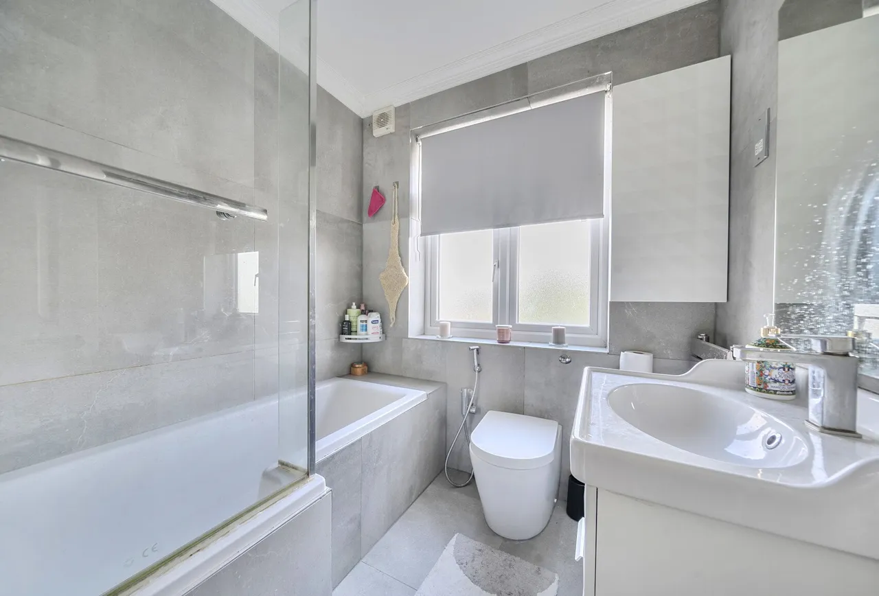Fairfields Close, London, NW9 0PH, photo 10