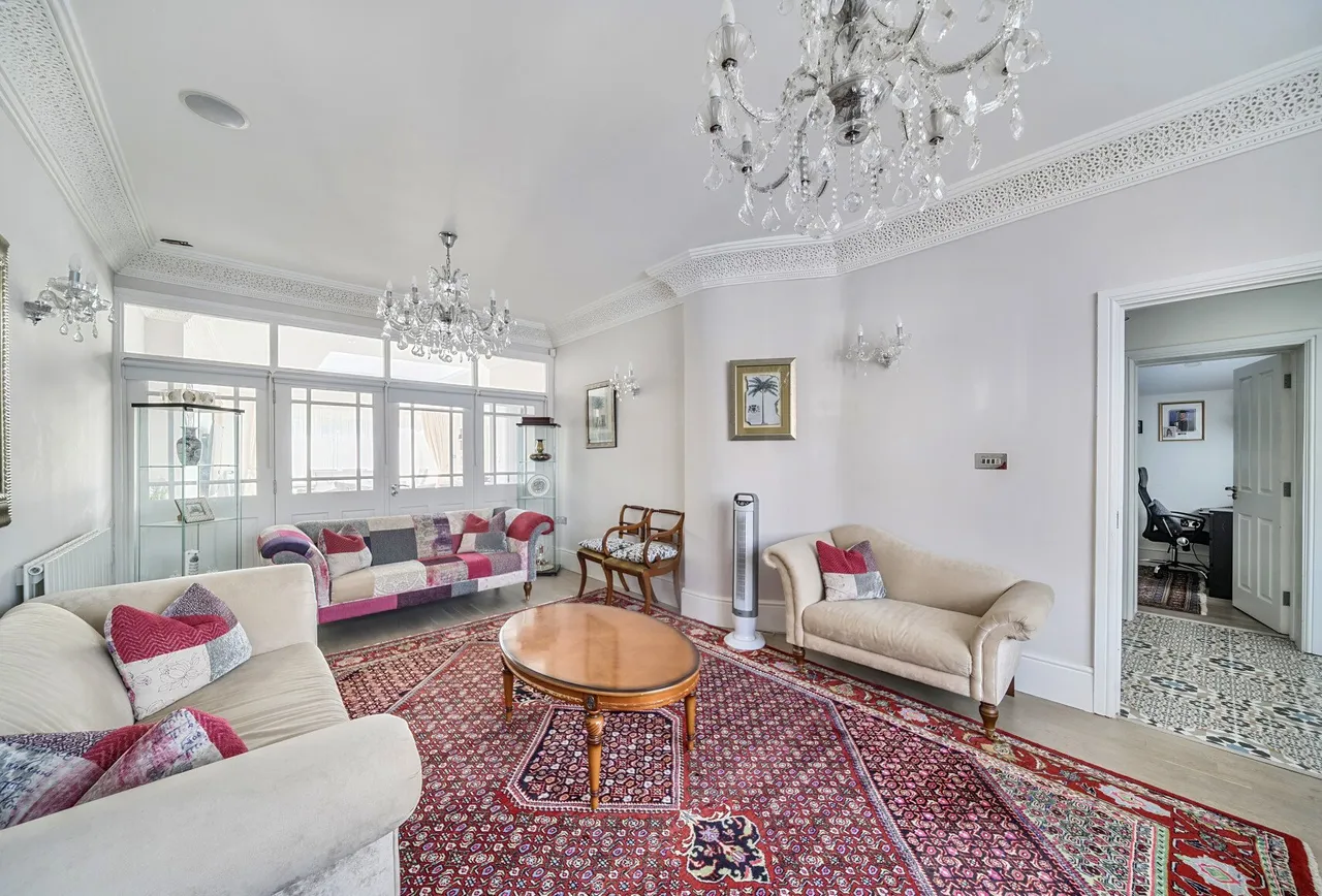 Fairfields Close, London, NW9 0PH, photo 13