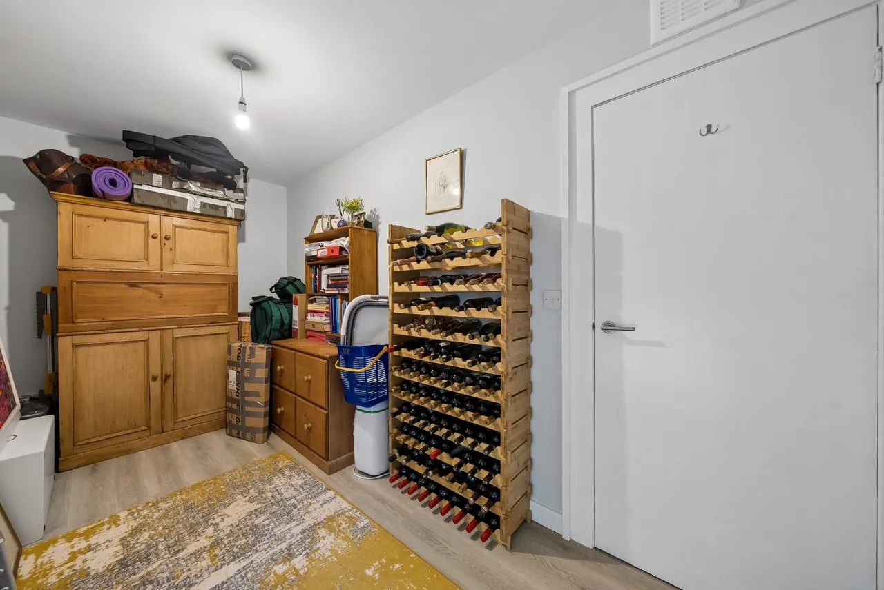 Shore Road, Cove, G84, photo 24