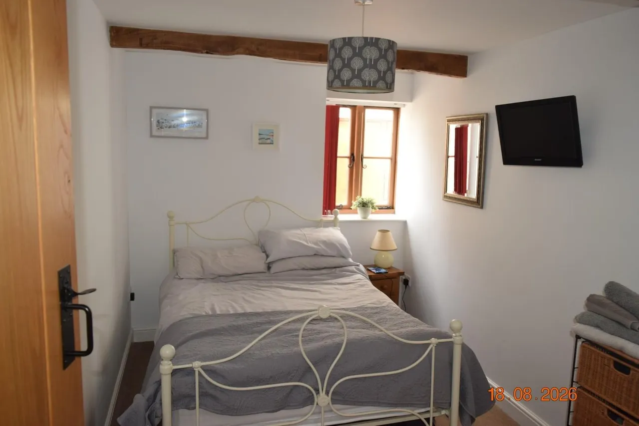 Southwick Road, Mark, TA9, photo 16