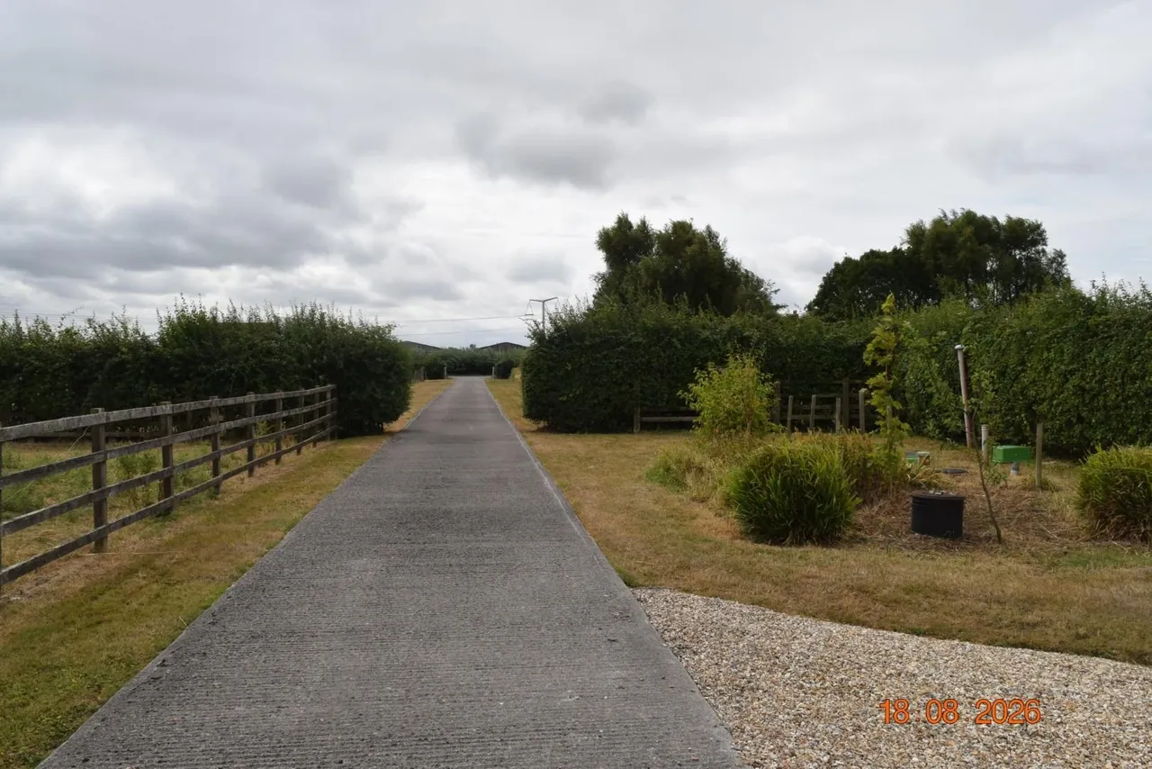 Southwick Road, Mark, TA9, photo 5