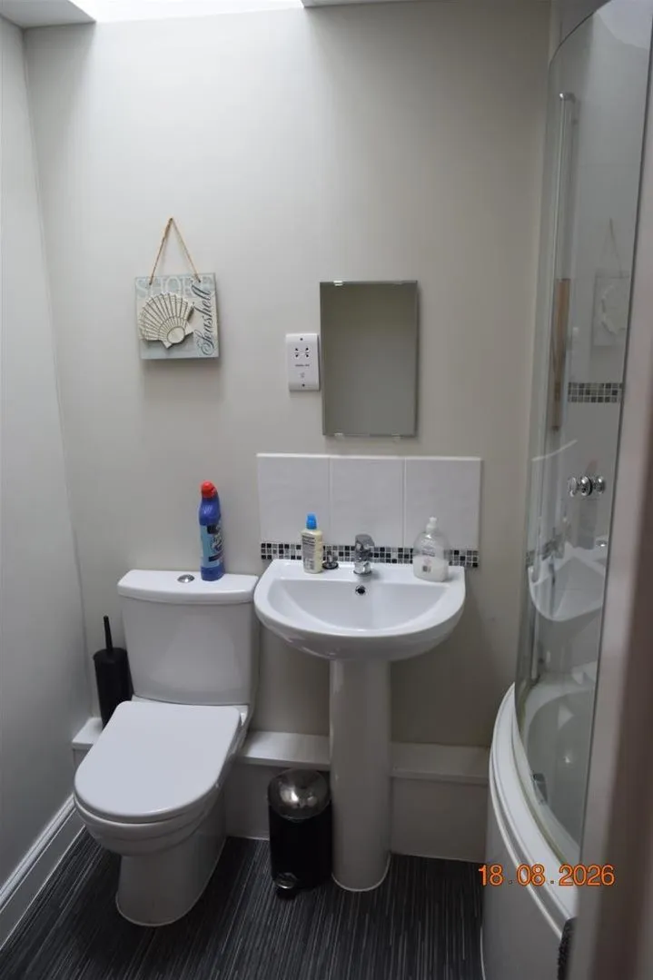 Southwick Road, Mark, TA9, photo 18