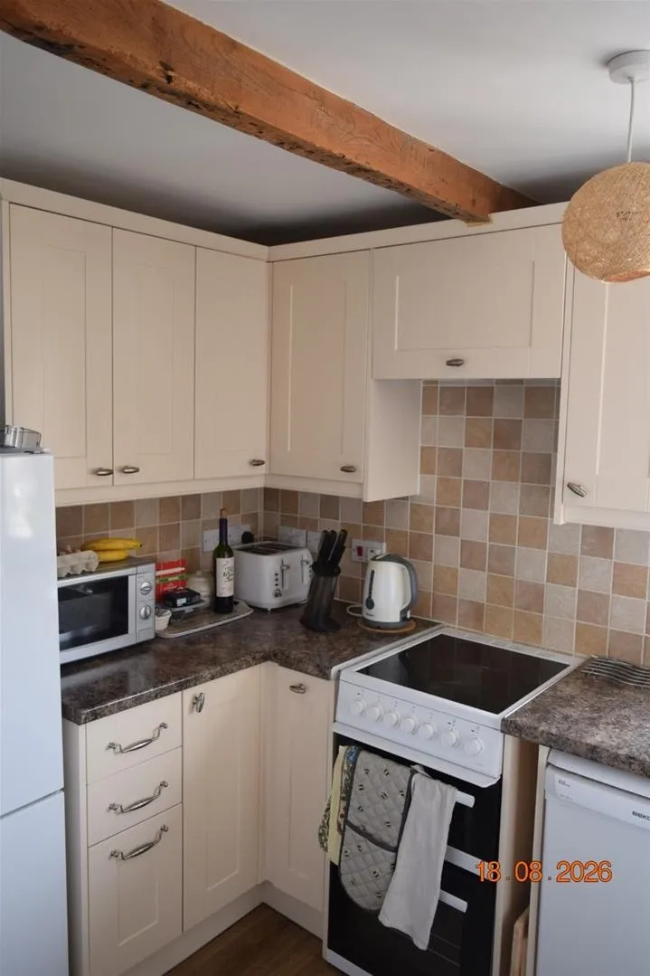 Southwick Road, Mark, TA9, photo 8