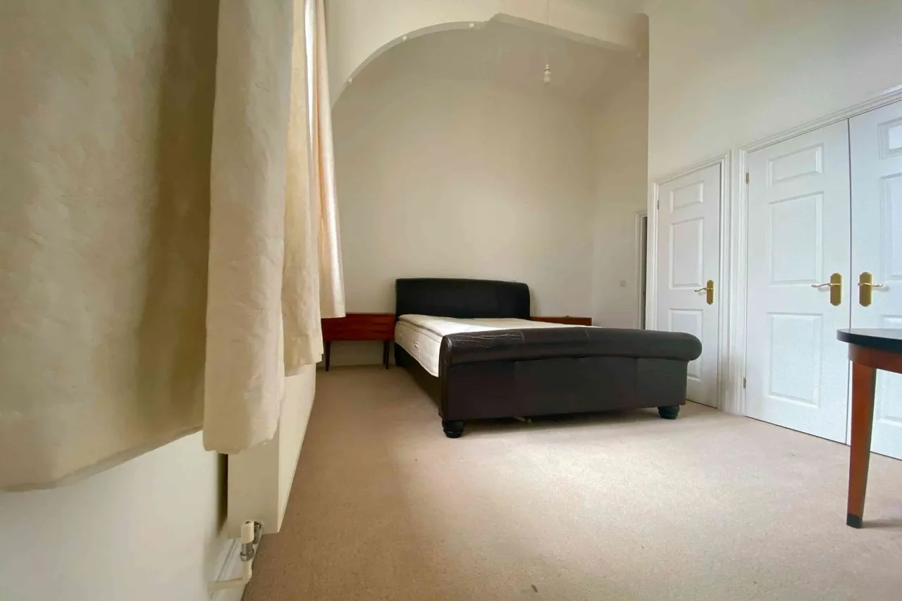 Lavender Close, Leatherhead, KT22, photo 5