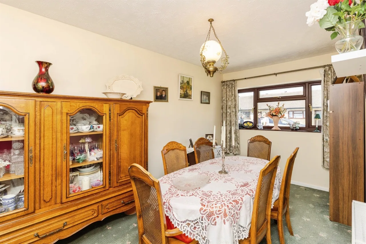 Tanglewood Court, Bradford, photo 6