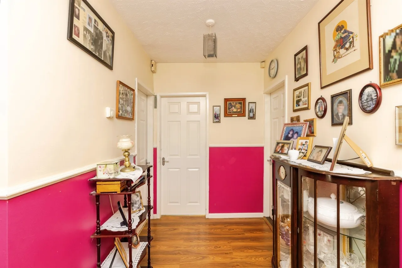 Tanglewood Court, Bradford, photo 11