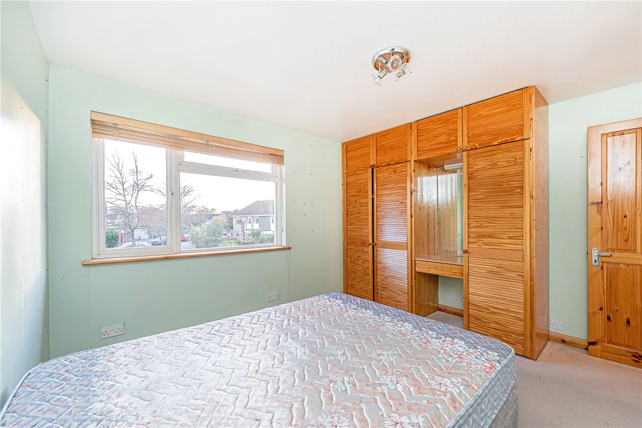 Wordsworth Road, Hampton, TW12 1ET, photo 8