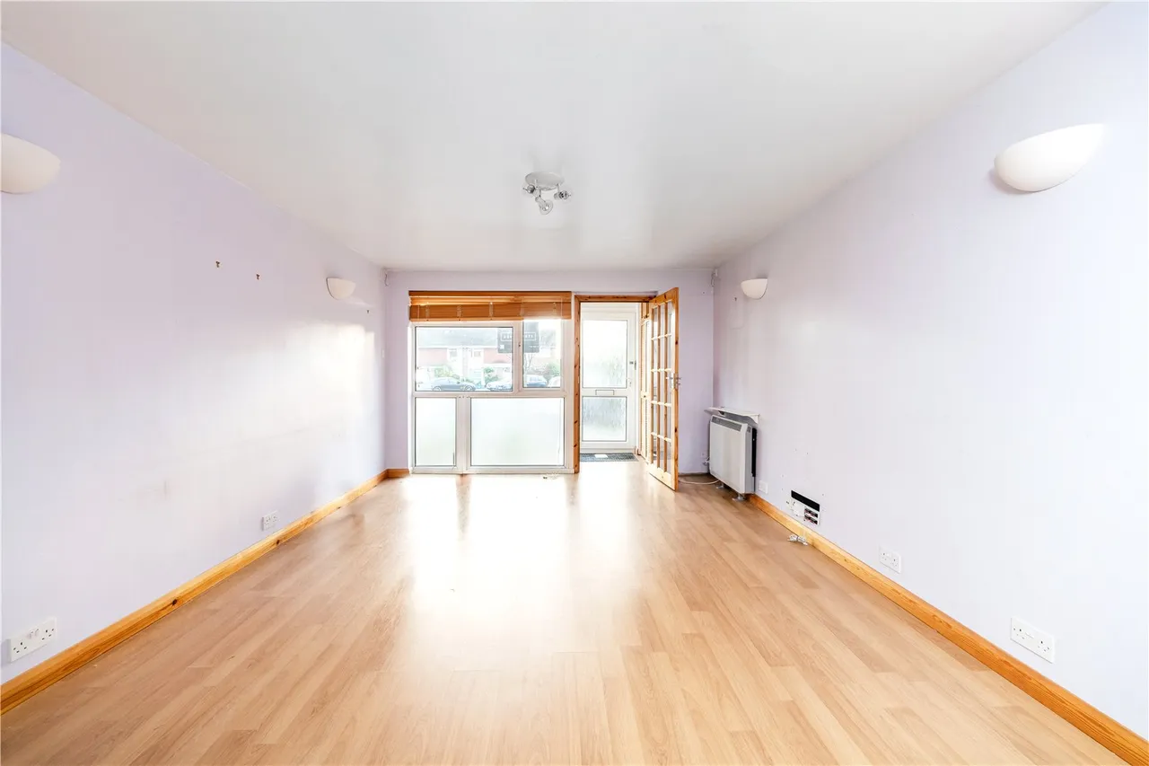 Wordsworth Road, Hampton, TW12 1ET, photo 4