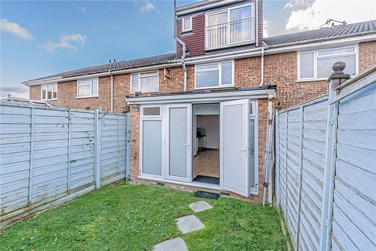 Wordsworth Road, Hampton, TW12 1ET, photo 16
